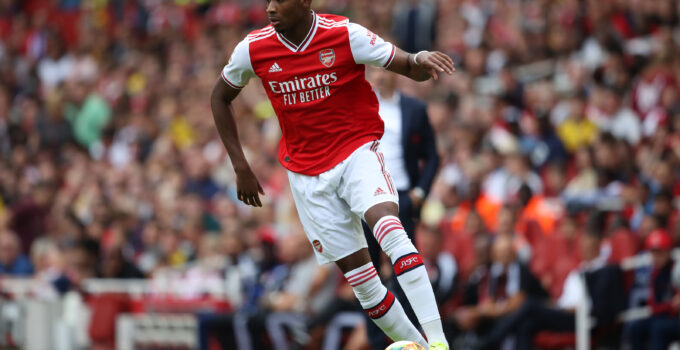 Arsenal centre-back crisis: Zech Medley assessed